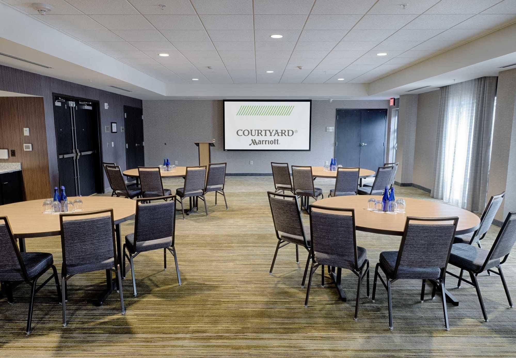 מלון Courtyard By Marriott Albany קליפטון פארק מראה חיצוני תמונה